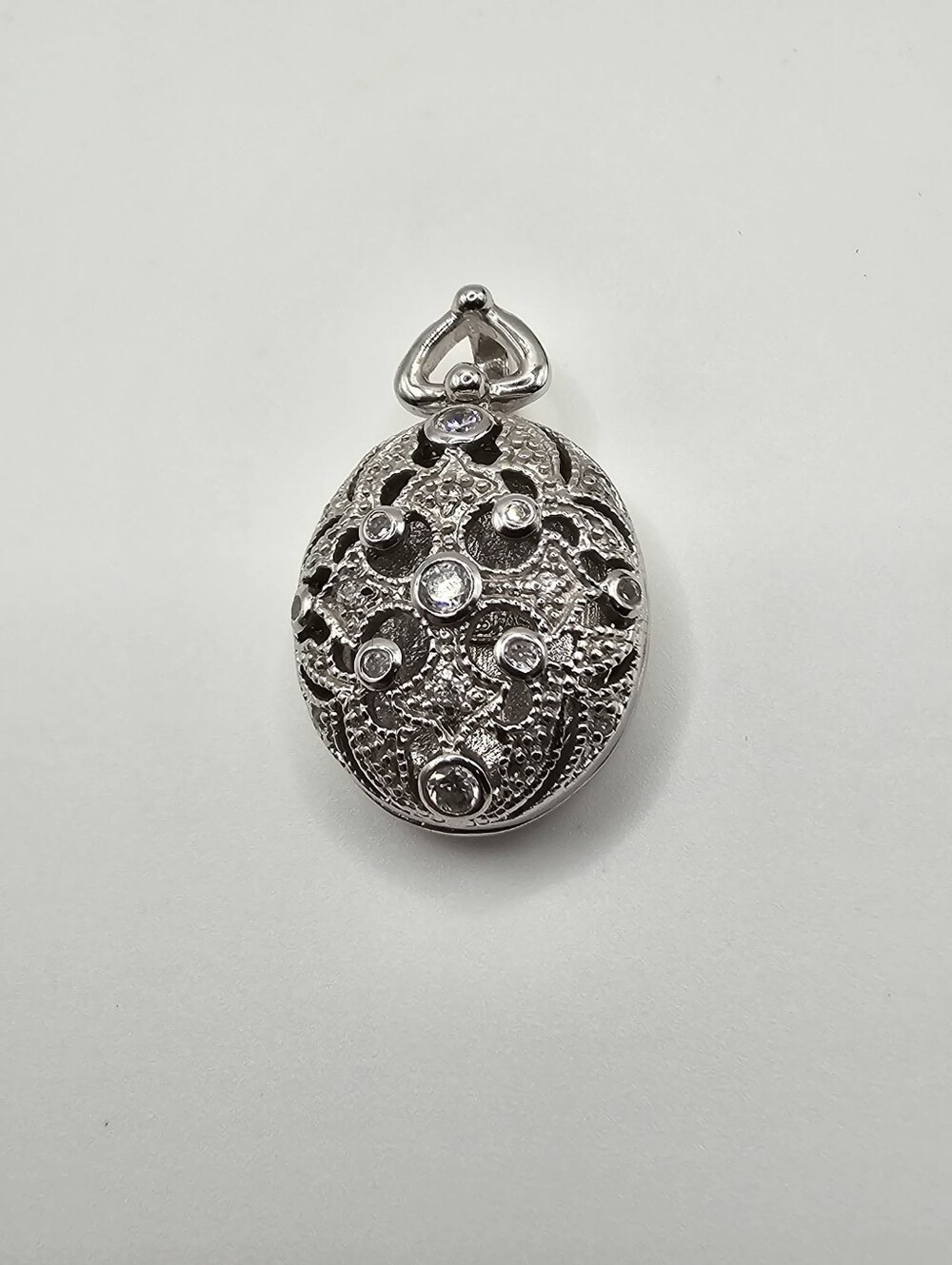 .925 Sterling Silver Filigree Cross Oval Pendant with Clear Stones